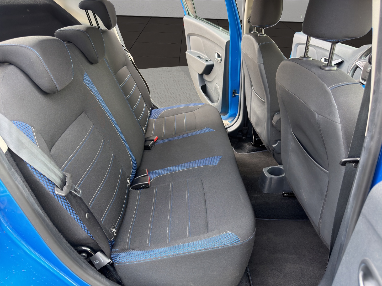 DACIA Sandero TCe 90 Comfort Easy-R-image-17
