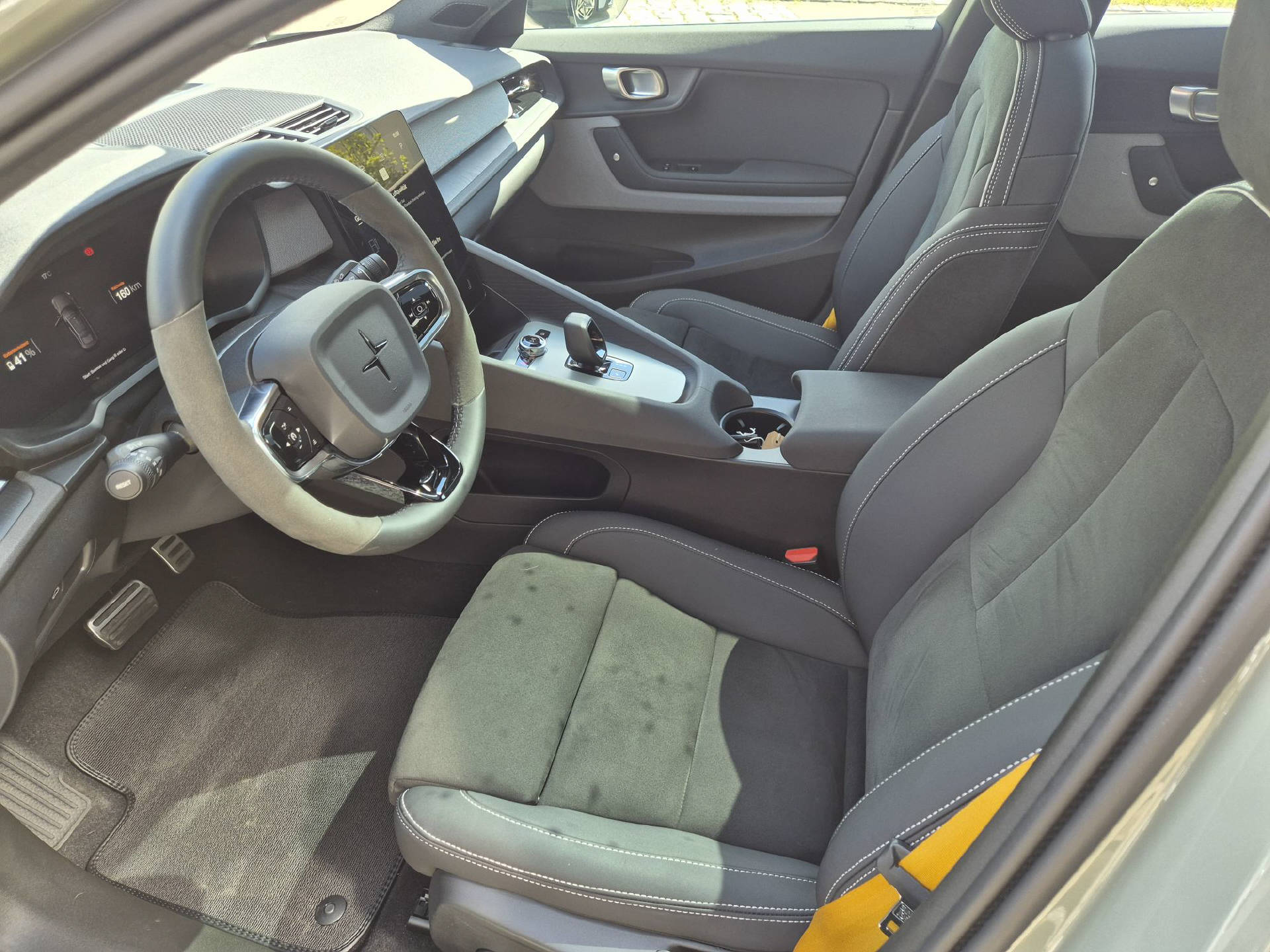 POLESTAR 2 Performance 476 PS Prime BST Edition 230-image-8