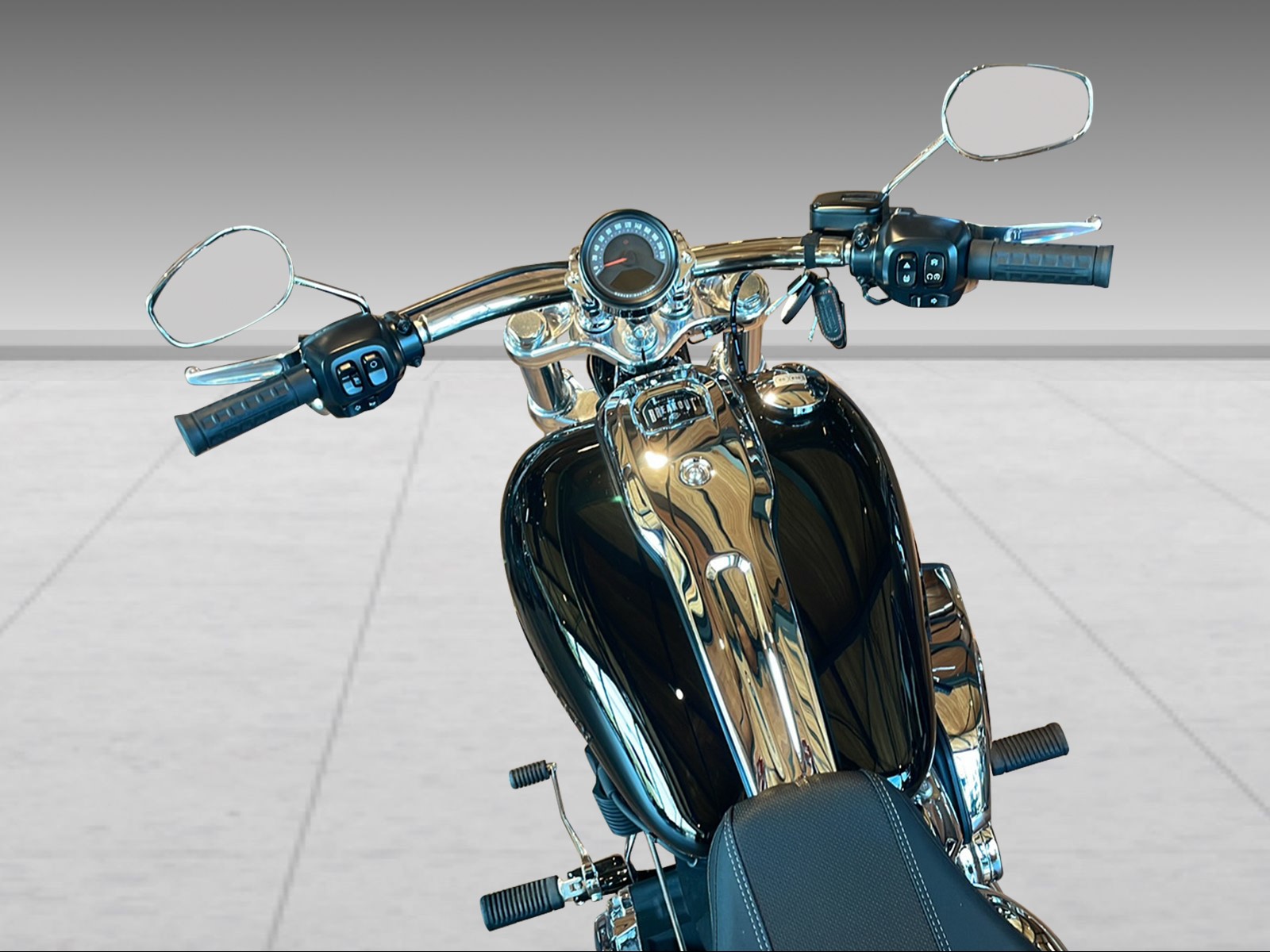 HARLEY-DAVIDSON FXBR Breakout 117-image-6