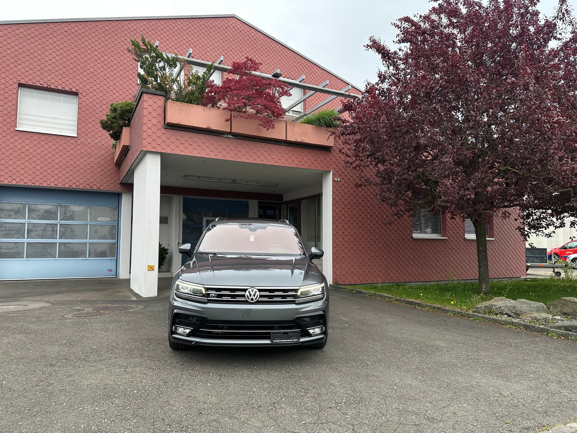 VW Tiguan 2.0 RL 4Motion DSG-image-4