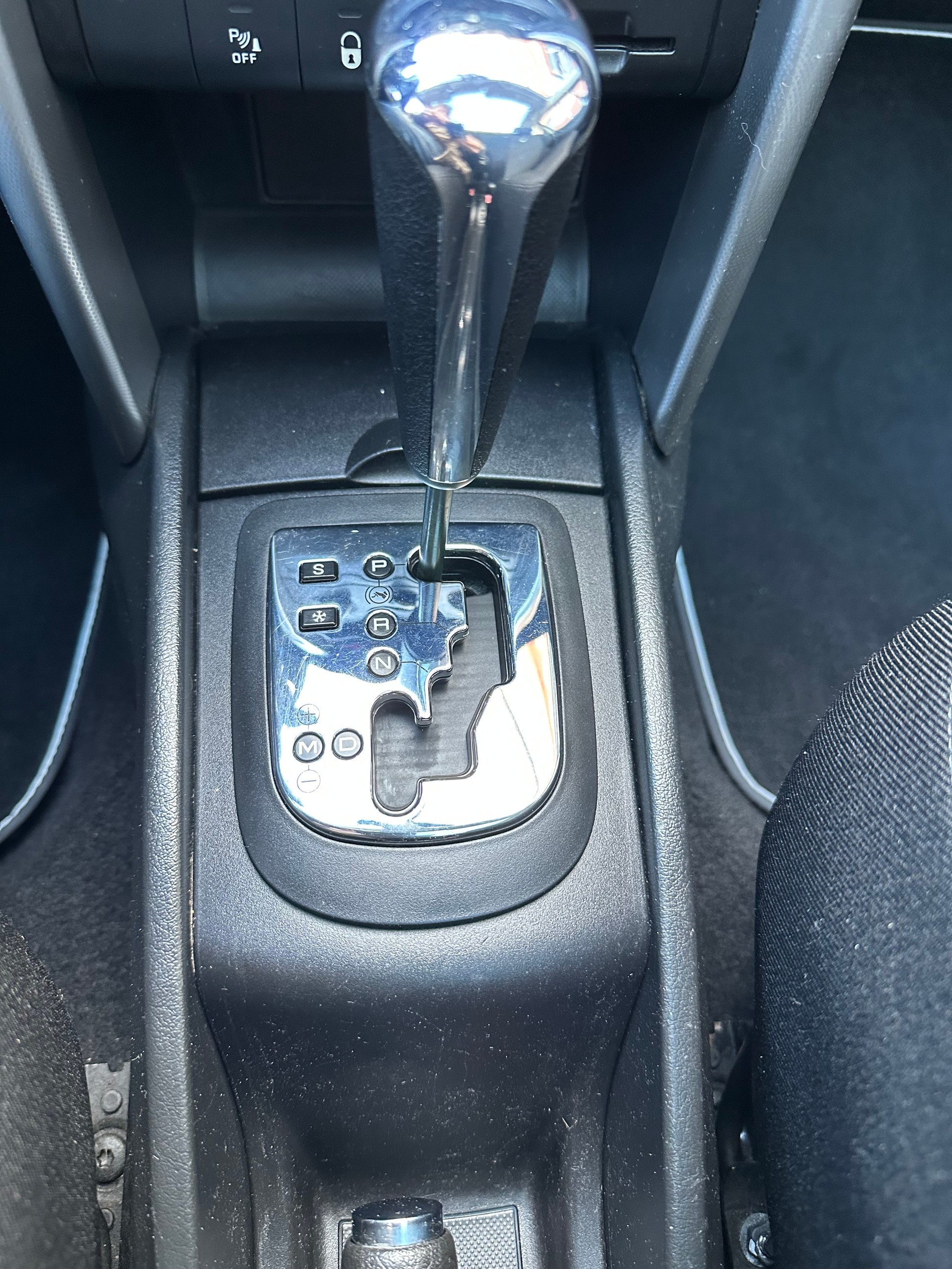 PEUGEOT 207 SW 1.6 16V Sport Automatic-image-18