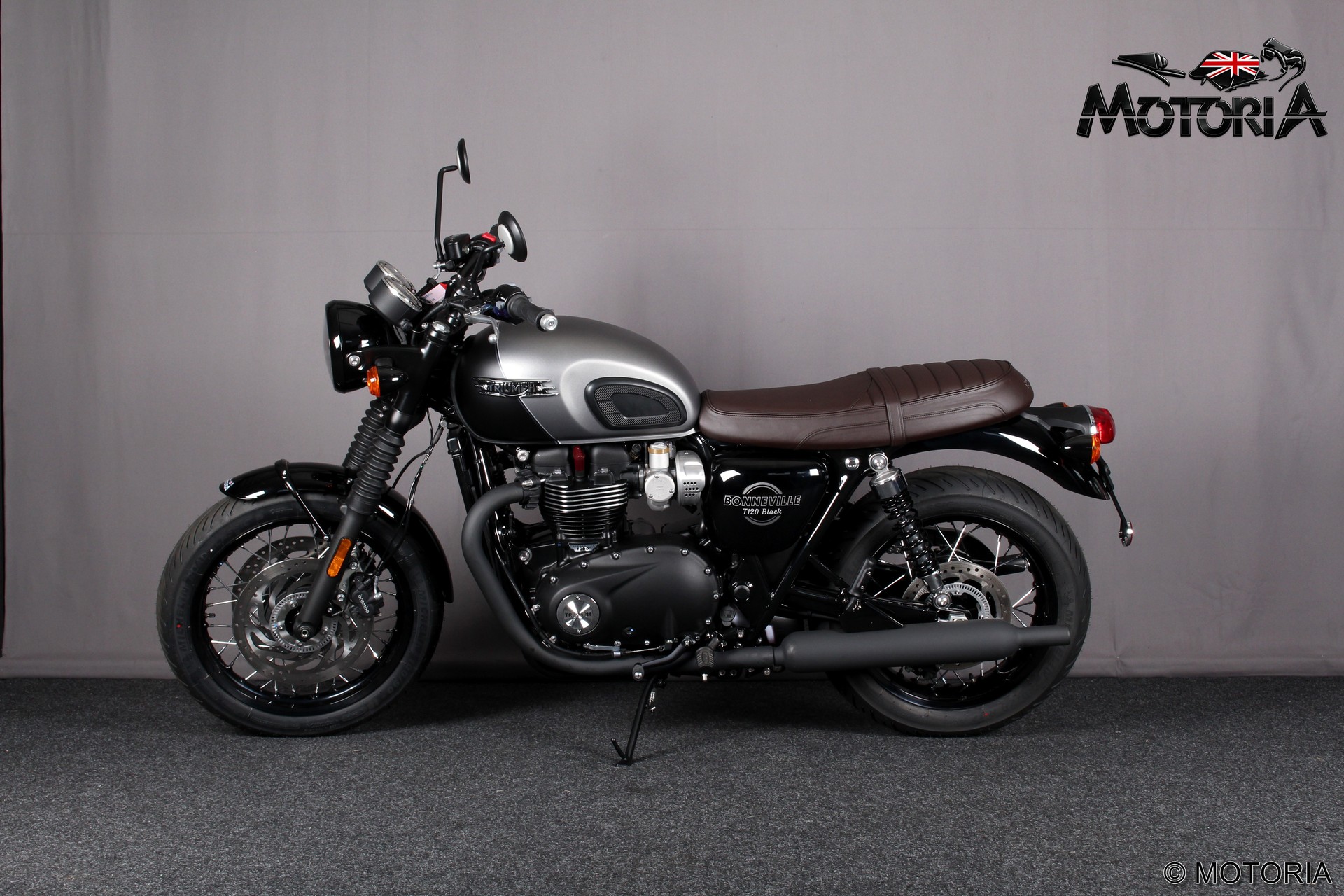 TRIUMPH Bonneville T120 Black-image-5