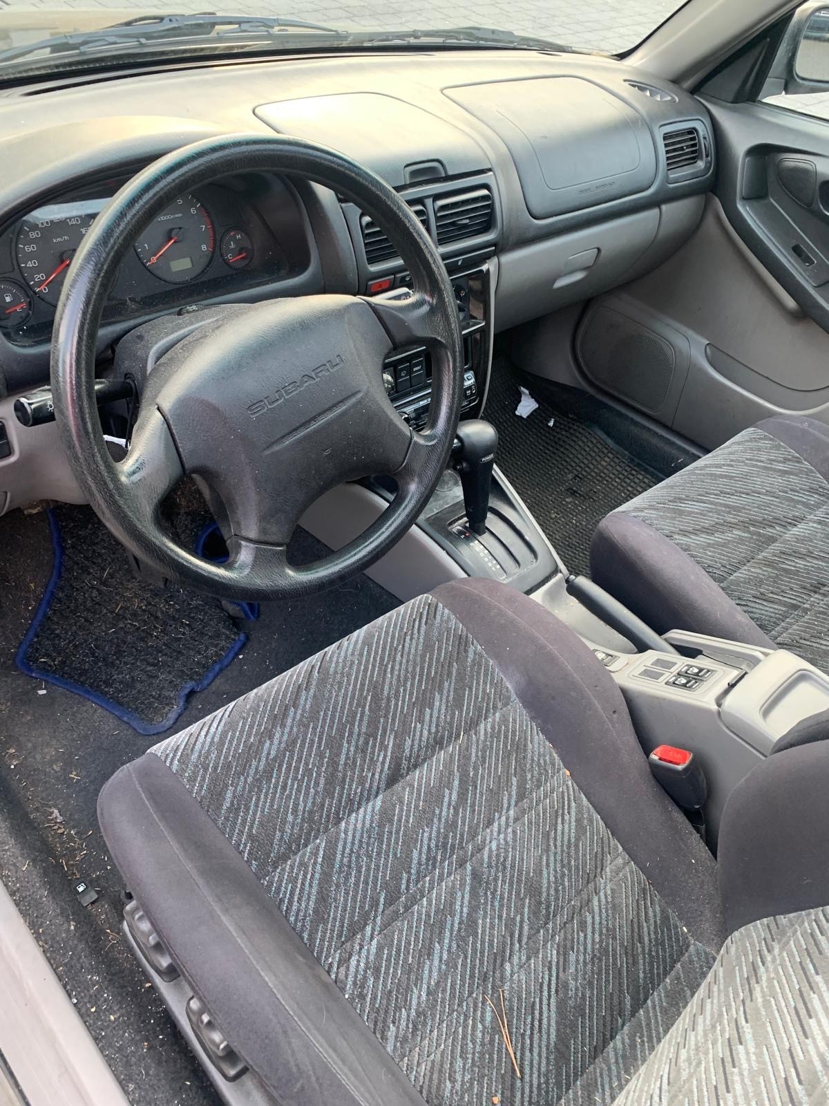 SUBARU Forester 2.0 Comfort Automatic-image-6