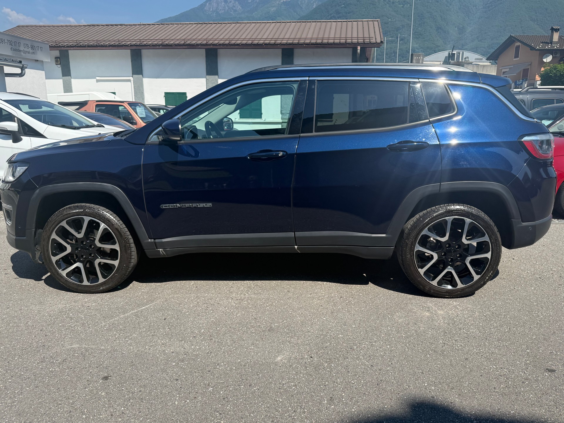 JEEP Compass 1.4 Turbo Limited AWD 9ATX-image-5