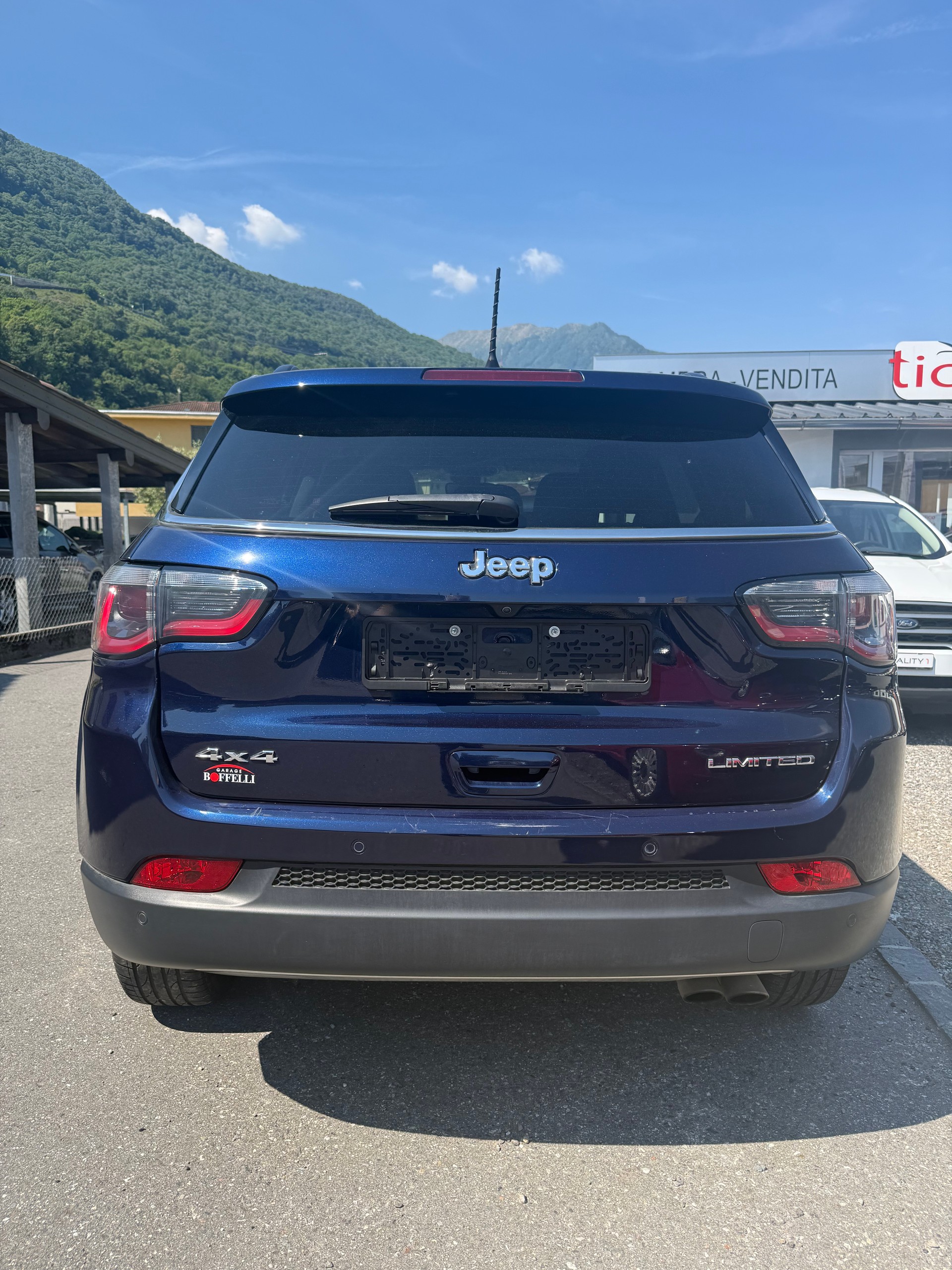 JEEP Compass 1.4 Turbo Limited AWD 9ATX-image-8