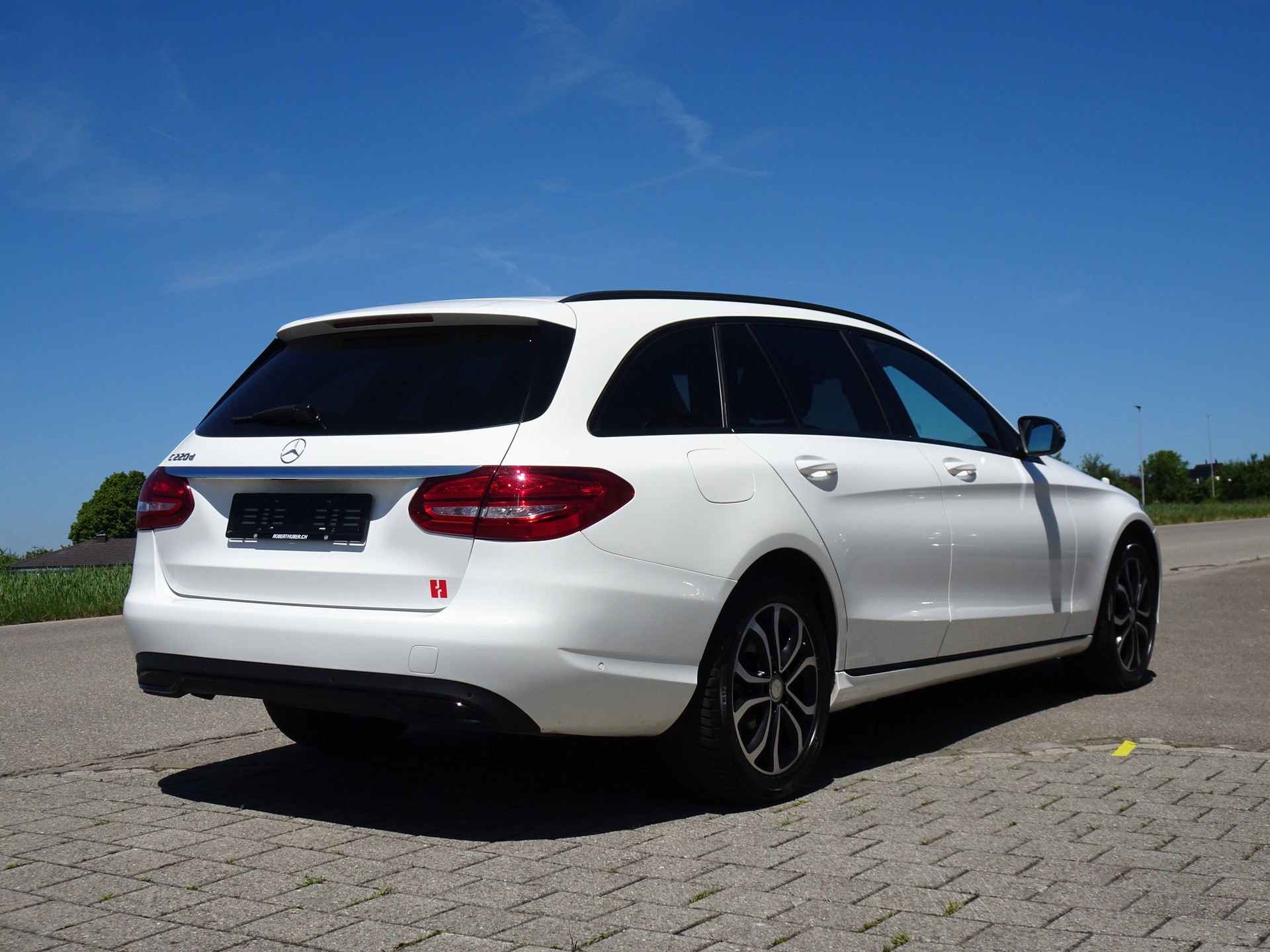 MERCEDES-BENZ C 220 BlueTEC Swiss Star Avantgarde 7G-Tronic-image-3