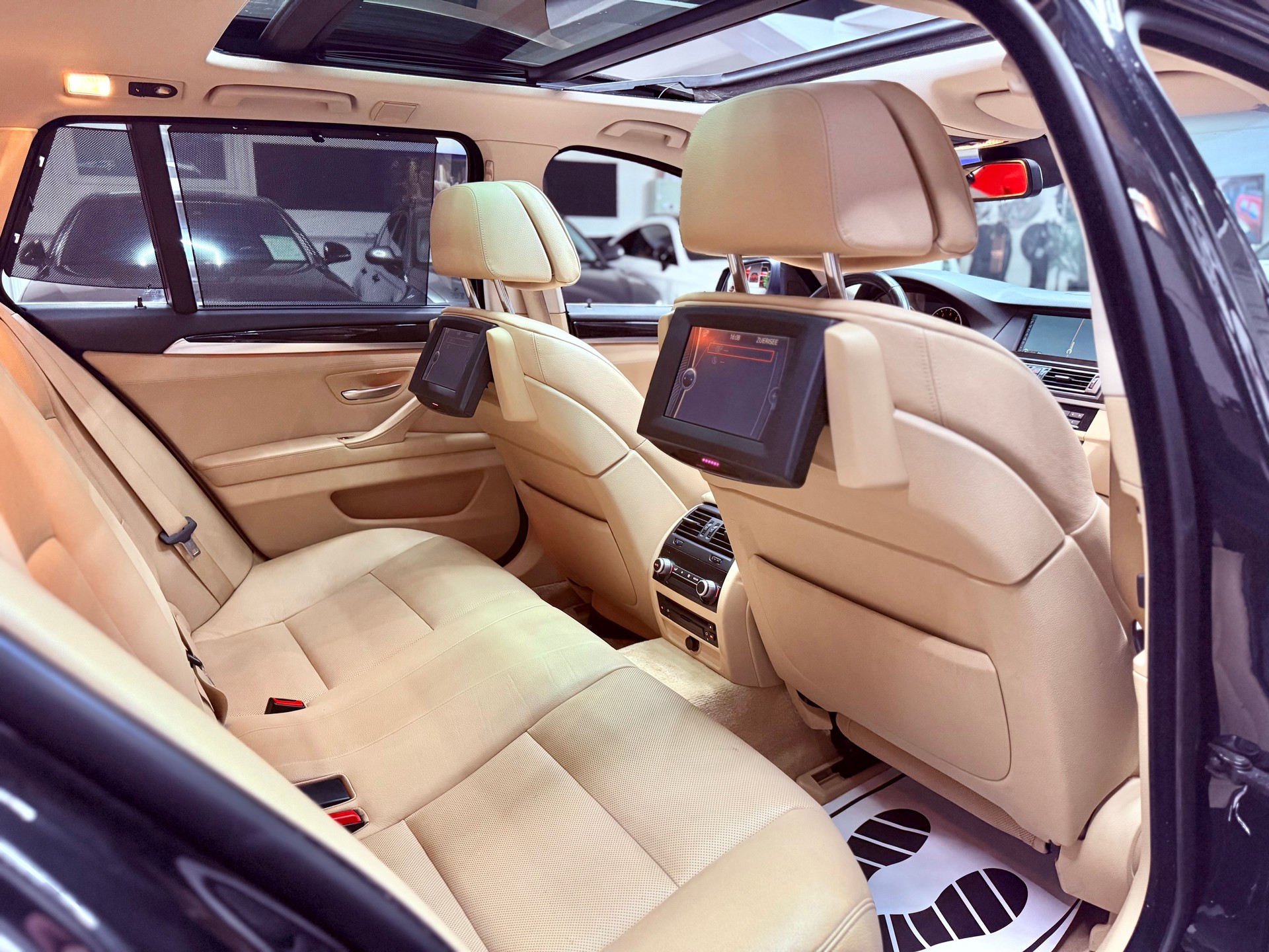 BMW 535i xDrive Touring Steptronic-image-20