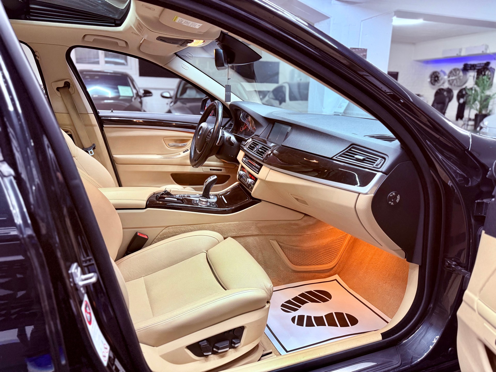 BMW 535i xDrive Touring Steptronic-image-27