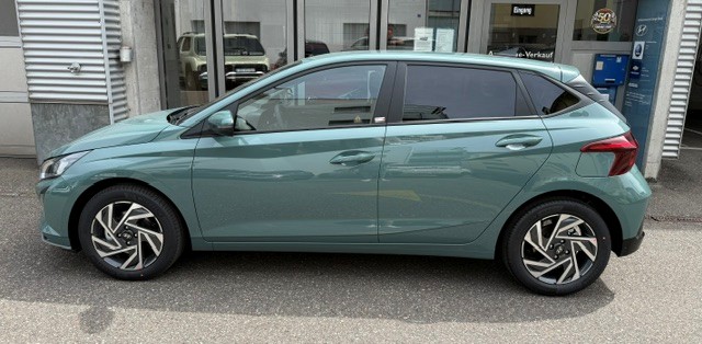 HYUNDAI i20 1.0 T-GDi Amplia-image-1