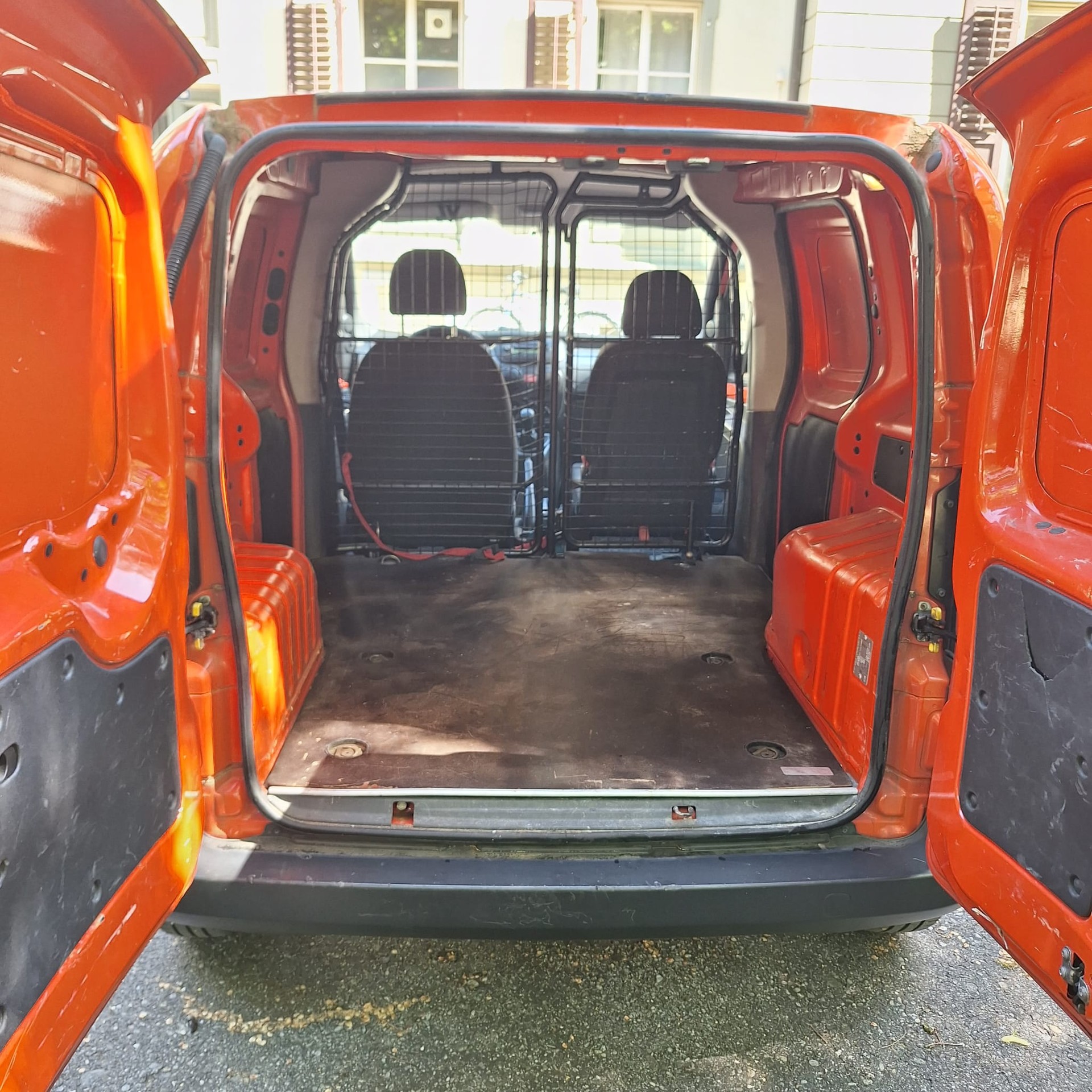 FIAT Fiorino 1.3 JTD-image-5