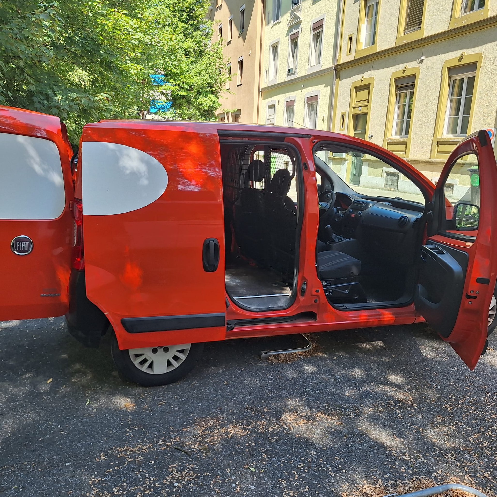 FIAT Fiorino 1.3 JTD-image-4