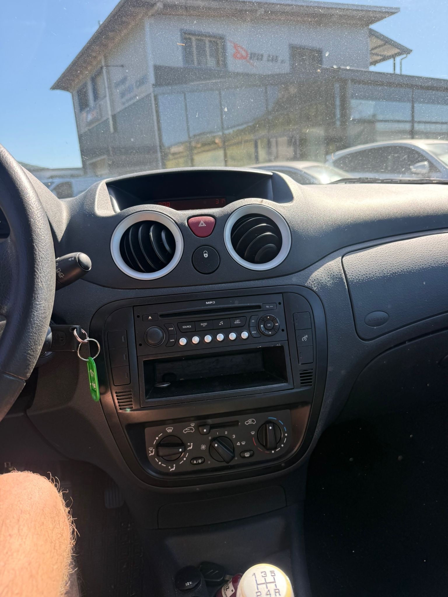 CITROEN C3 1.4i Exclusive-image-20