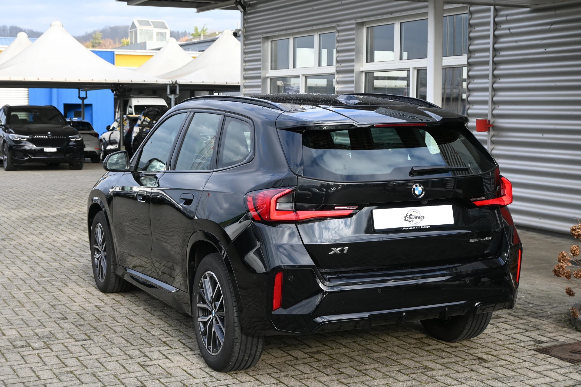 BMW X1 sDrive 18i M Sport Automat + Werksgarantie 05.2027-image-6