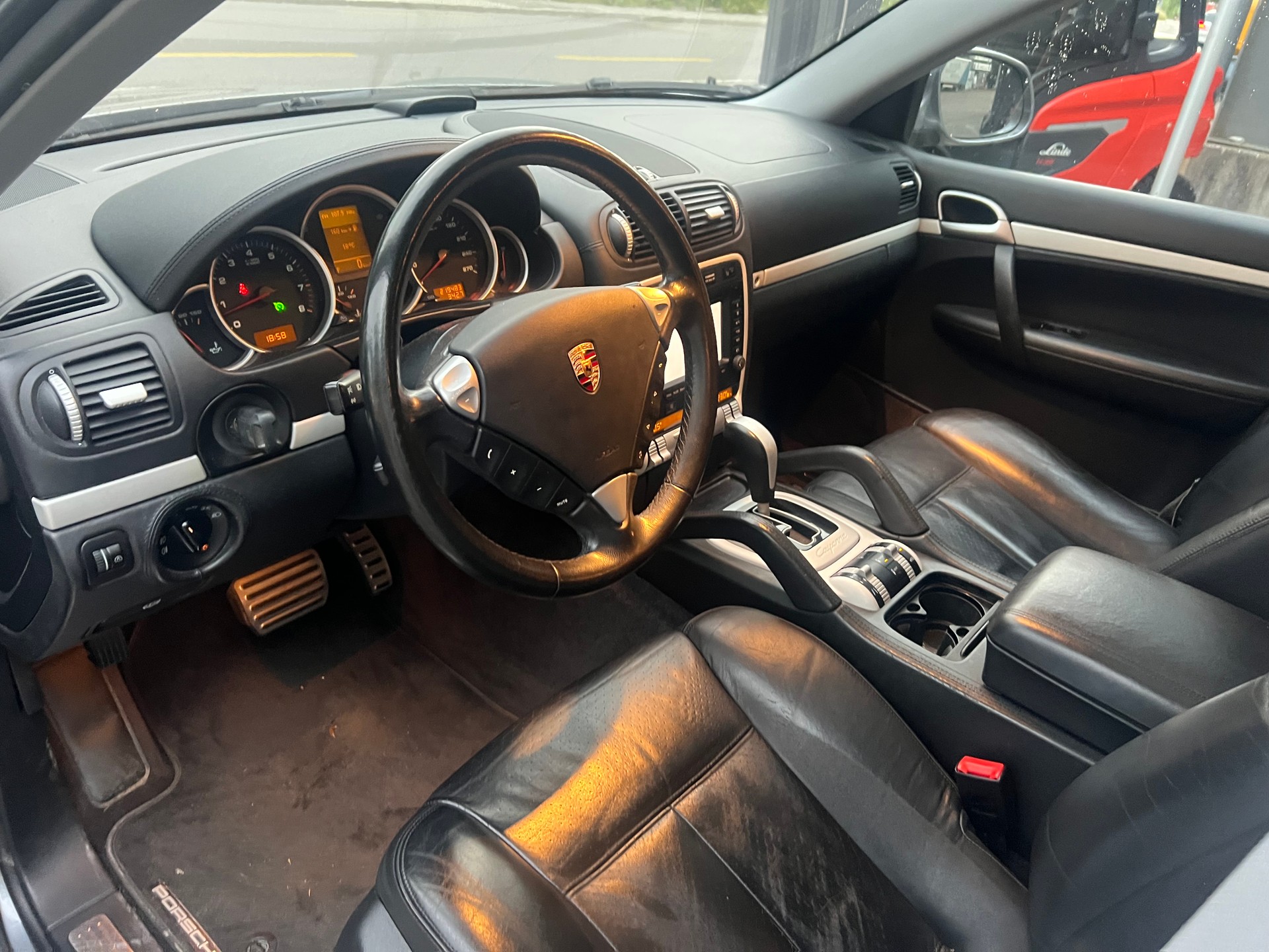 PORSCHE Cayenne S-image-10
