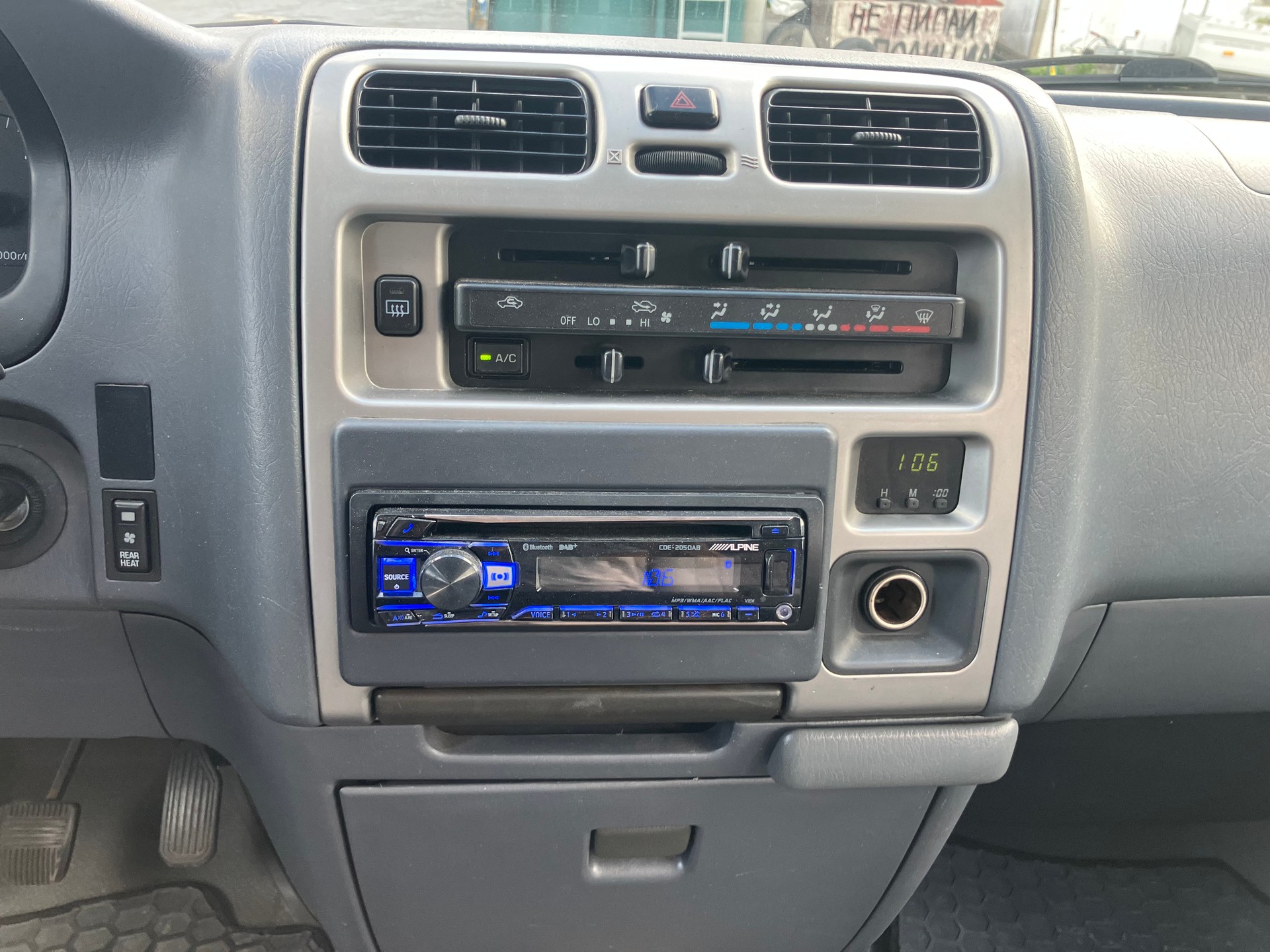 TOYOTA D4D 2.5TD-image-4