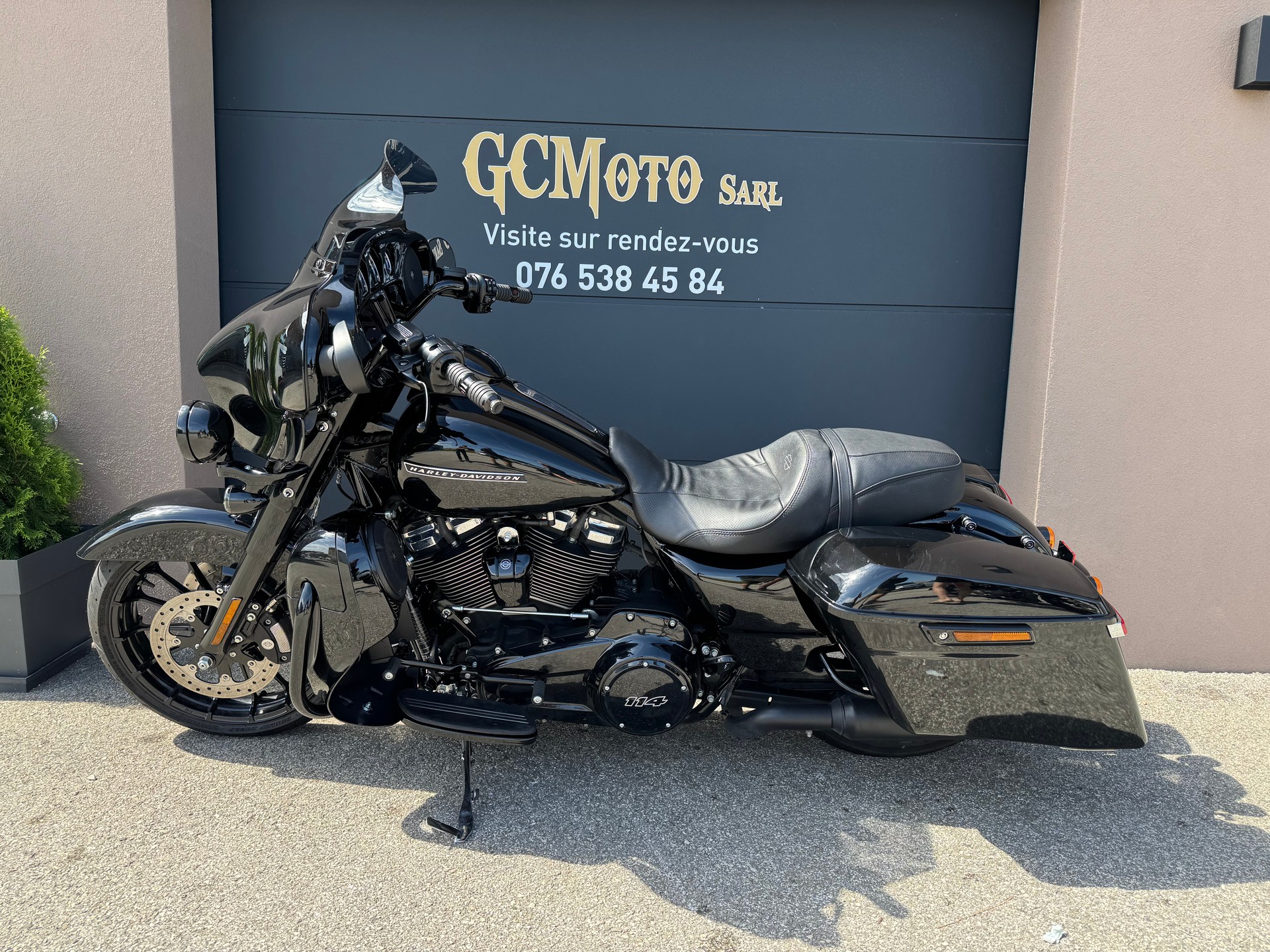 HARLEY-DAVIDSON FLHXS Street Glide Special 114-showroom-element-2