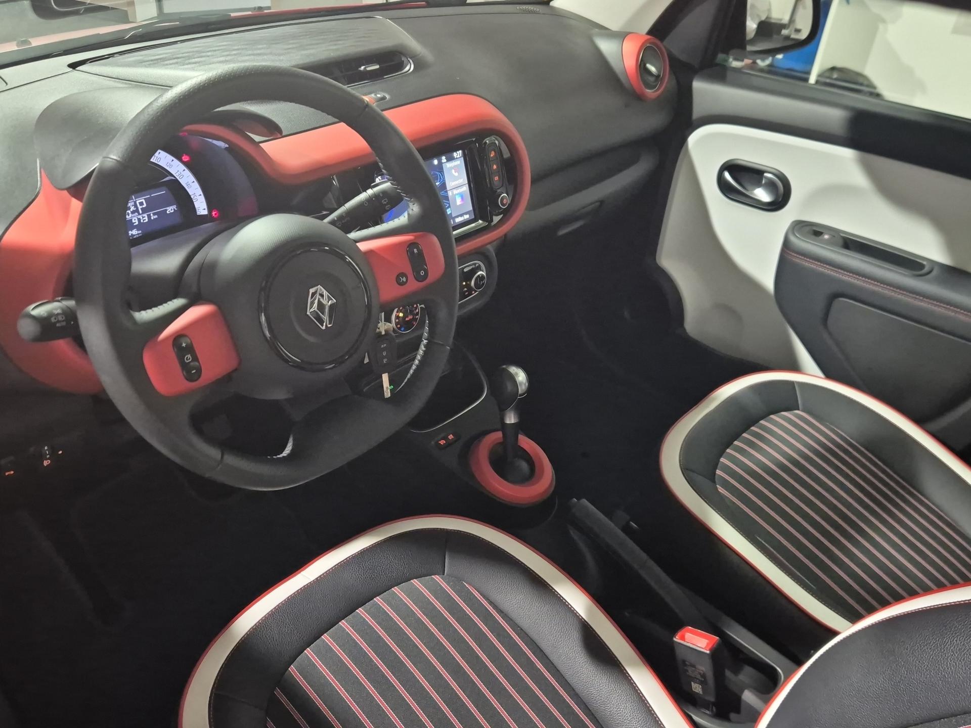 RENAULT Twingo Electric Techno-image-21