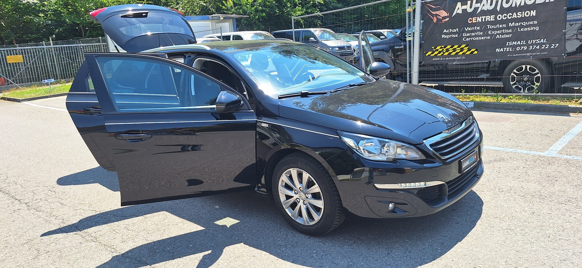PEUGEOT 308 SW 1.2 THP Style Automatic-image-21