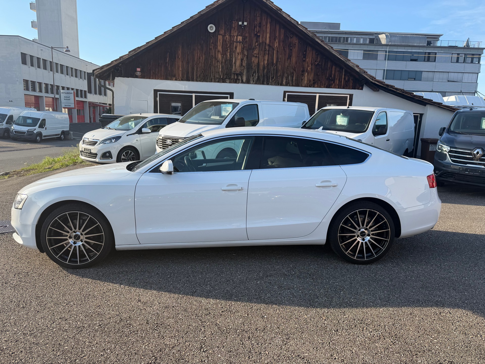 AUDI A5 Sportback 2.0 TDI-image-1