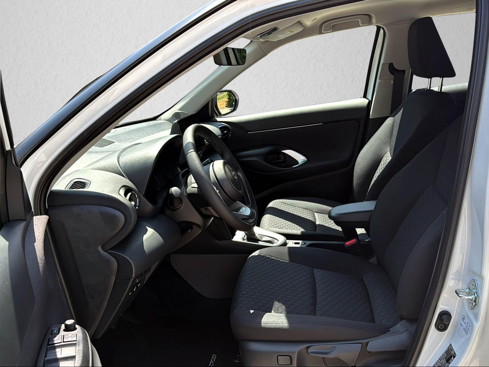 TOYOTA Yaris Cross 1.5 VVT-i HSD Comfort-image-7