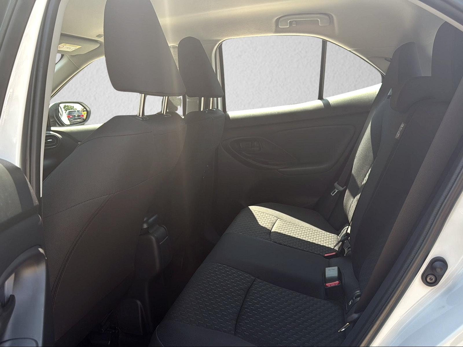 TOYOTA Yaris Cross 1.5 VVT-i HSD Comfort-image-6