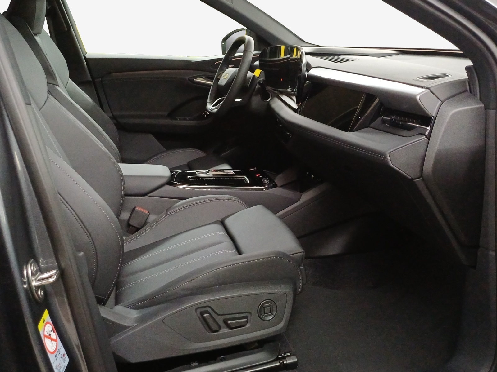 AUDI SQ6 e-tron quattro-image-13