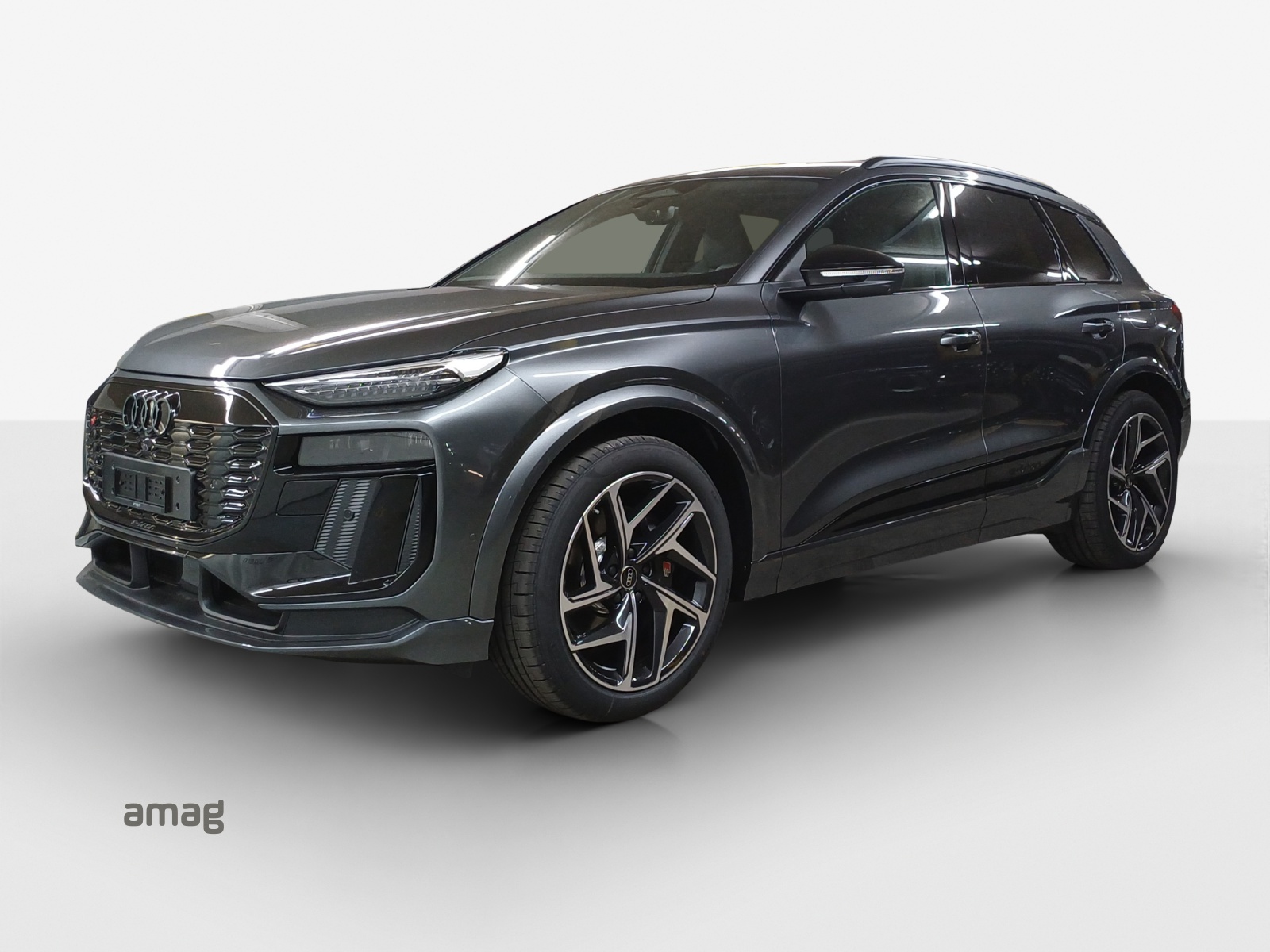 AUDI SQ6 e-tron quattro