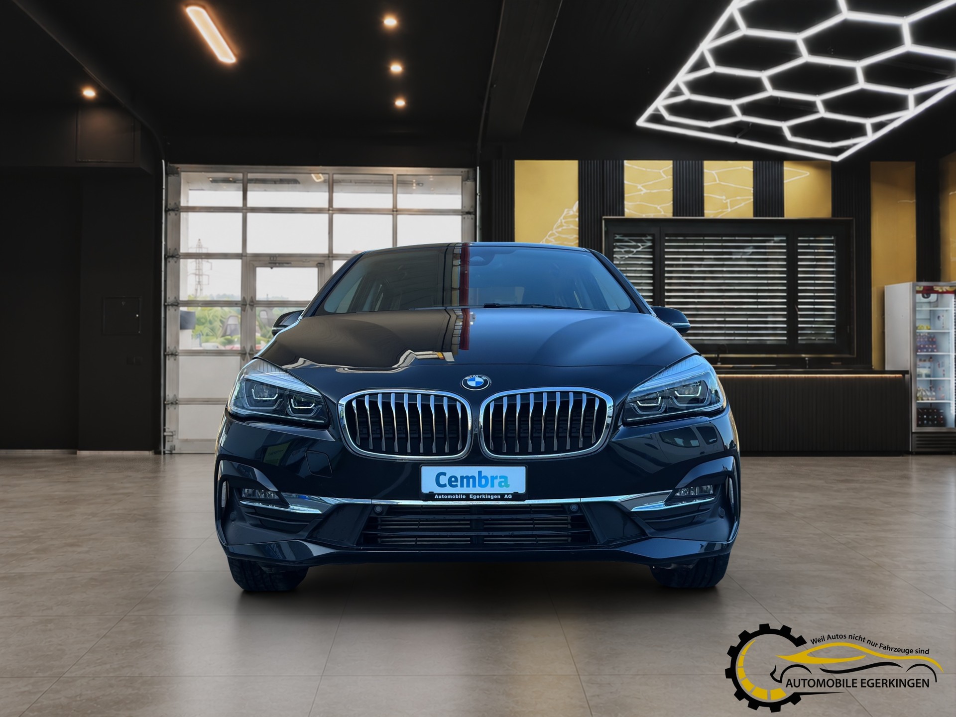BMW 216d Gran Tourer DKG Luxury Line-showroom-element-1