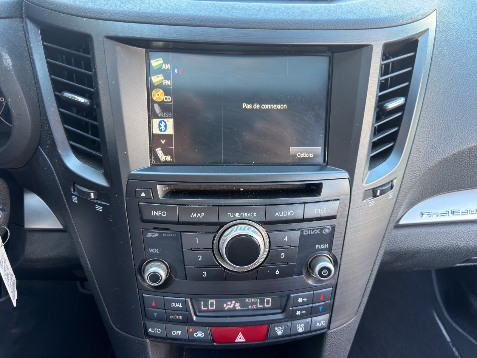 SUBARU Legacy 2.0i Advantage AWD Lineartronic-image-14