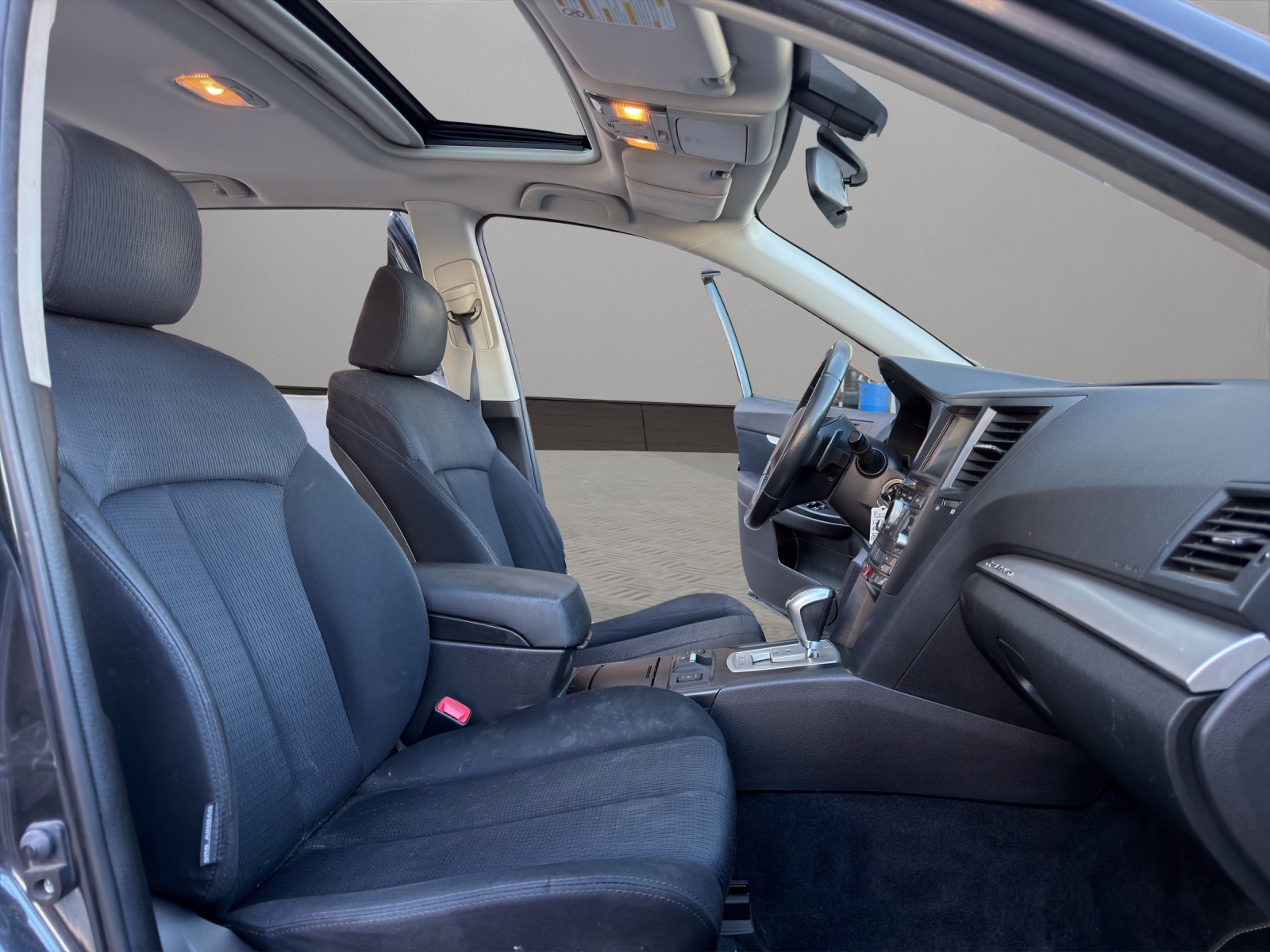 SUBARU Legacy 2.0i Advantage AWD Lineartronic-image-16