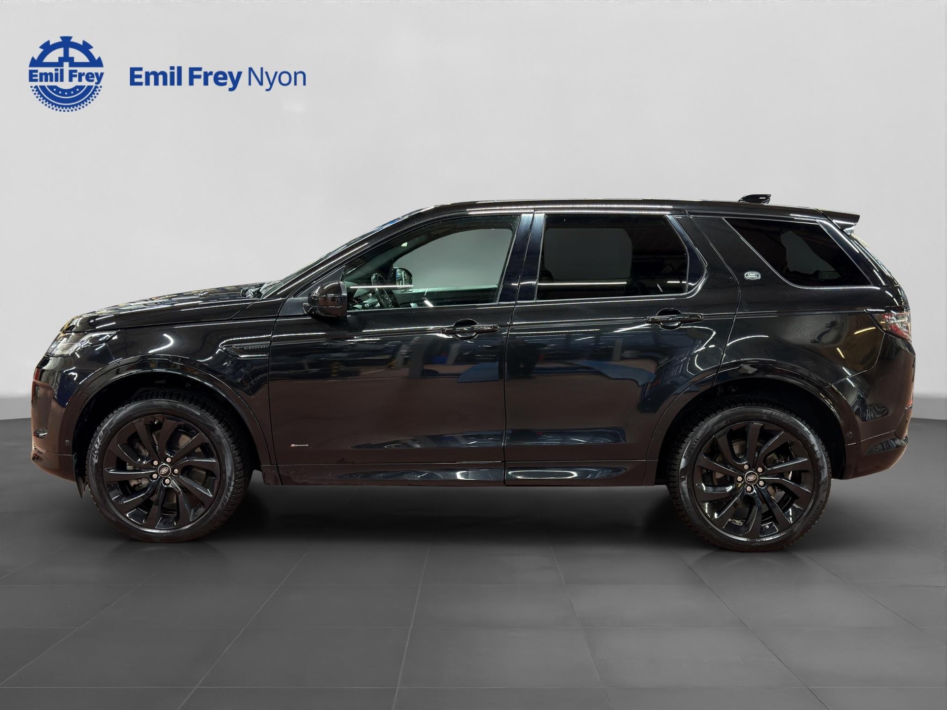 LAND ROVER Discovery Sport 2.0 Si4 R-Dynamic HSE-showroom-element-2