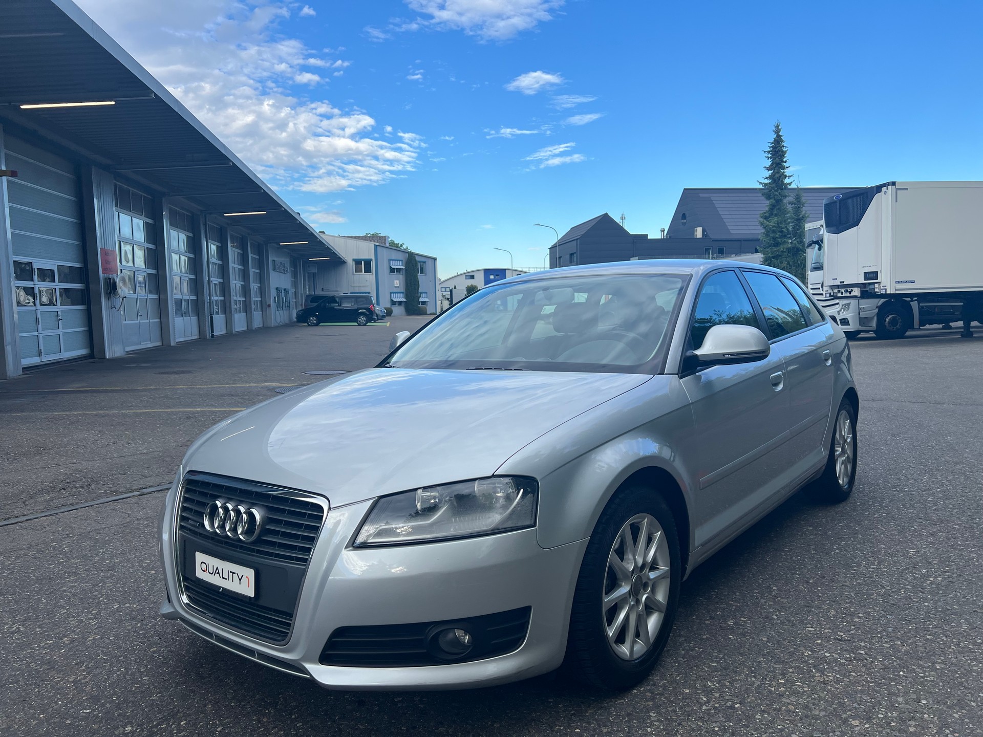 AUDI A3 Sportback 2.0 TFSI Style quattro S-tronic-showroom-element-1
