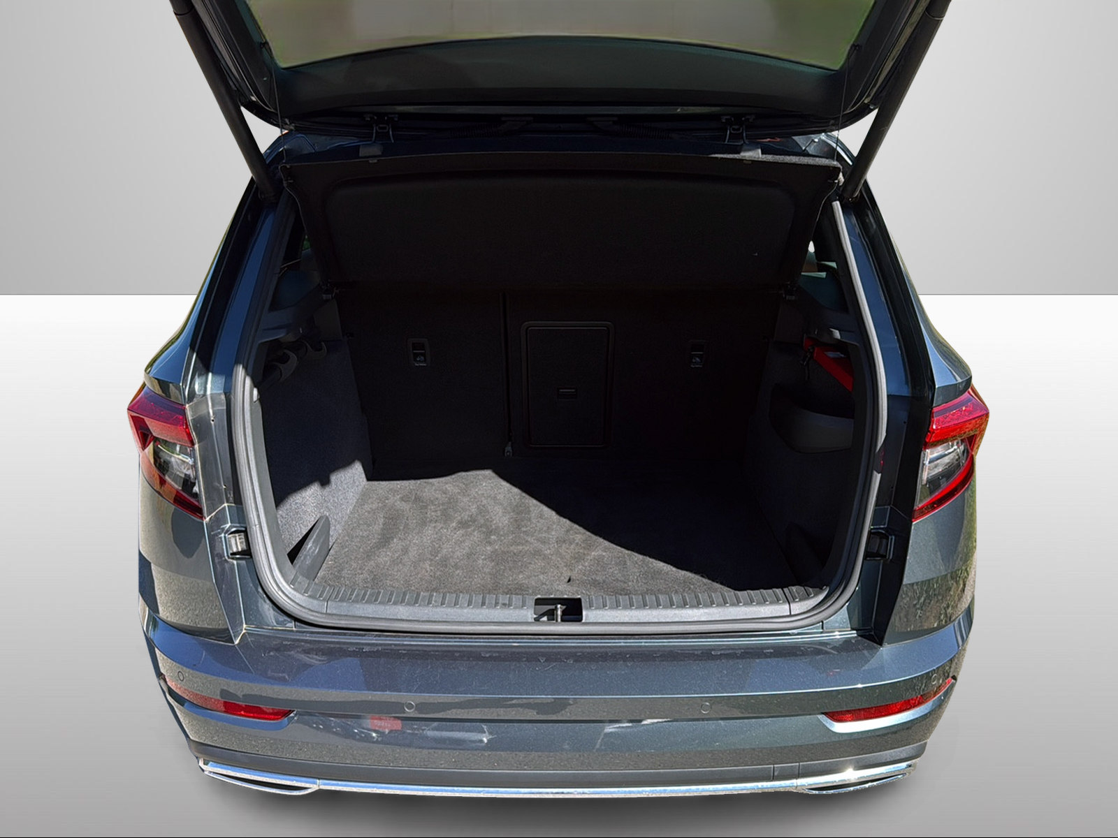 SKODA Karoq 2.0 TDI CR SportLine 4x4 DSG-image-13
