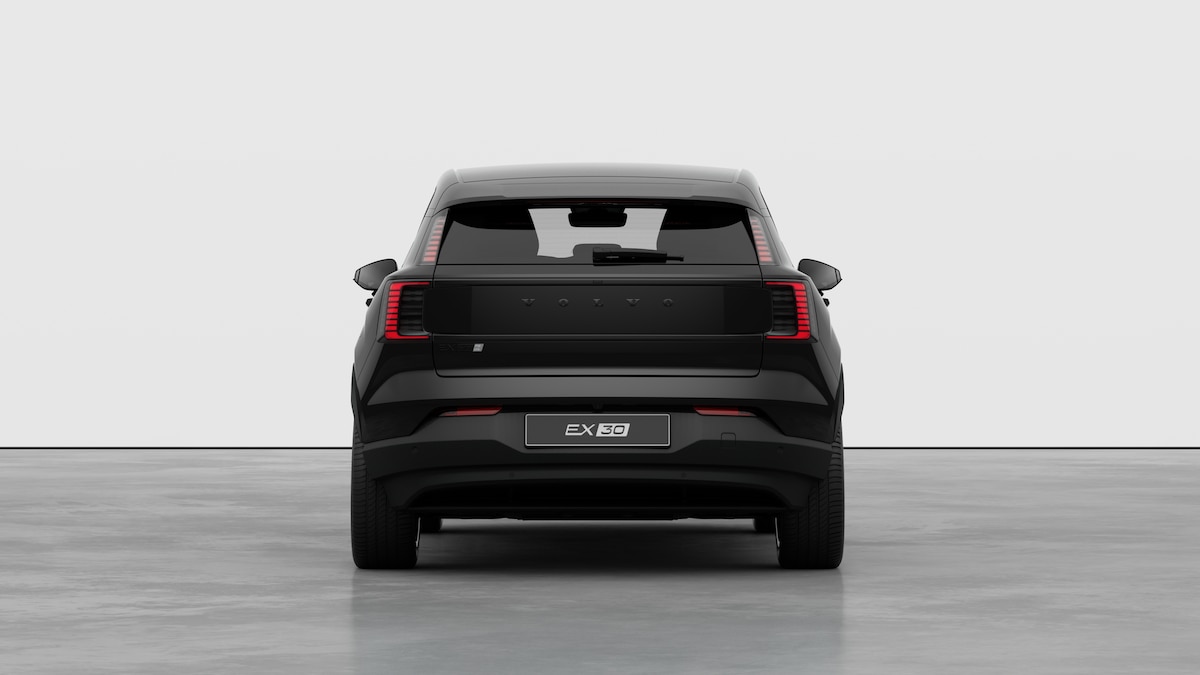 VOLVO EX 30 E60 Plus Swiss Black Edition-image-5