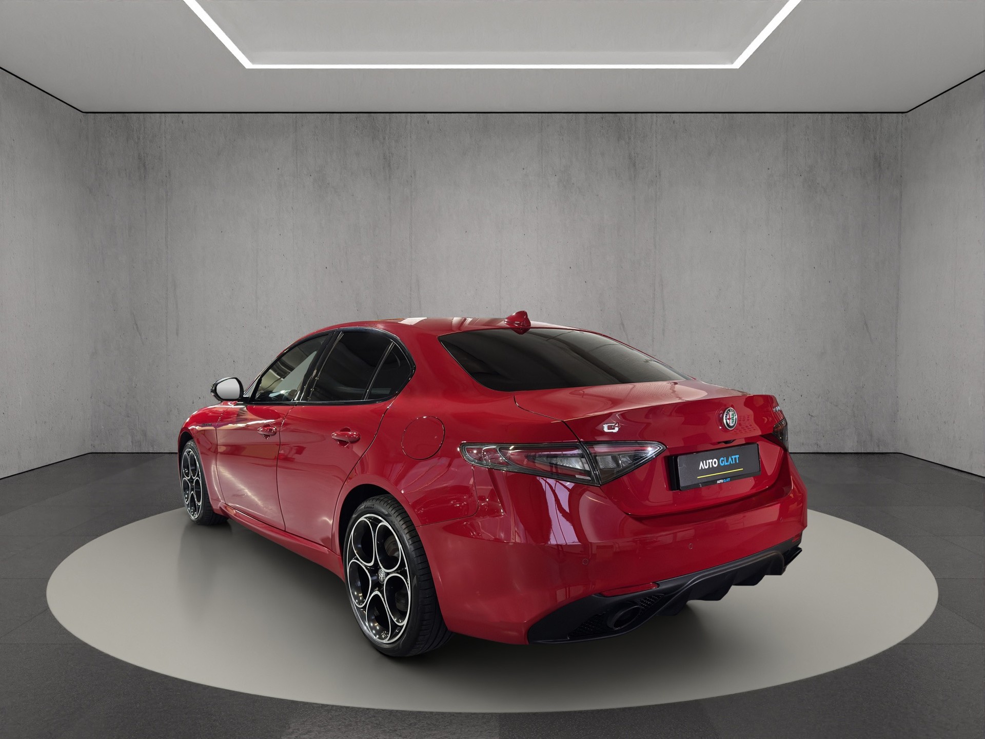 ALFA ROMEO Giulia 2.0 Competizione Q4 AT8 "ADAS Pack"-image-4
