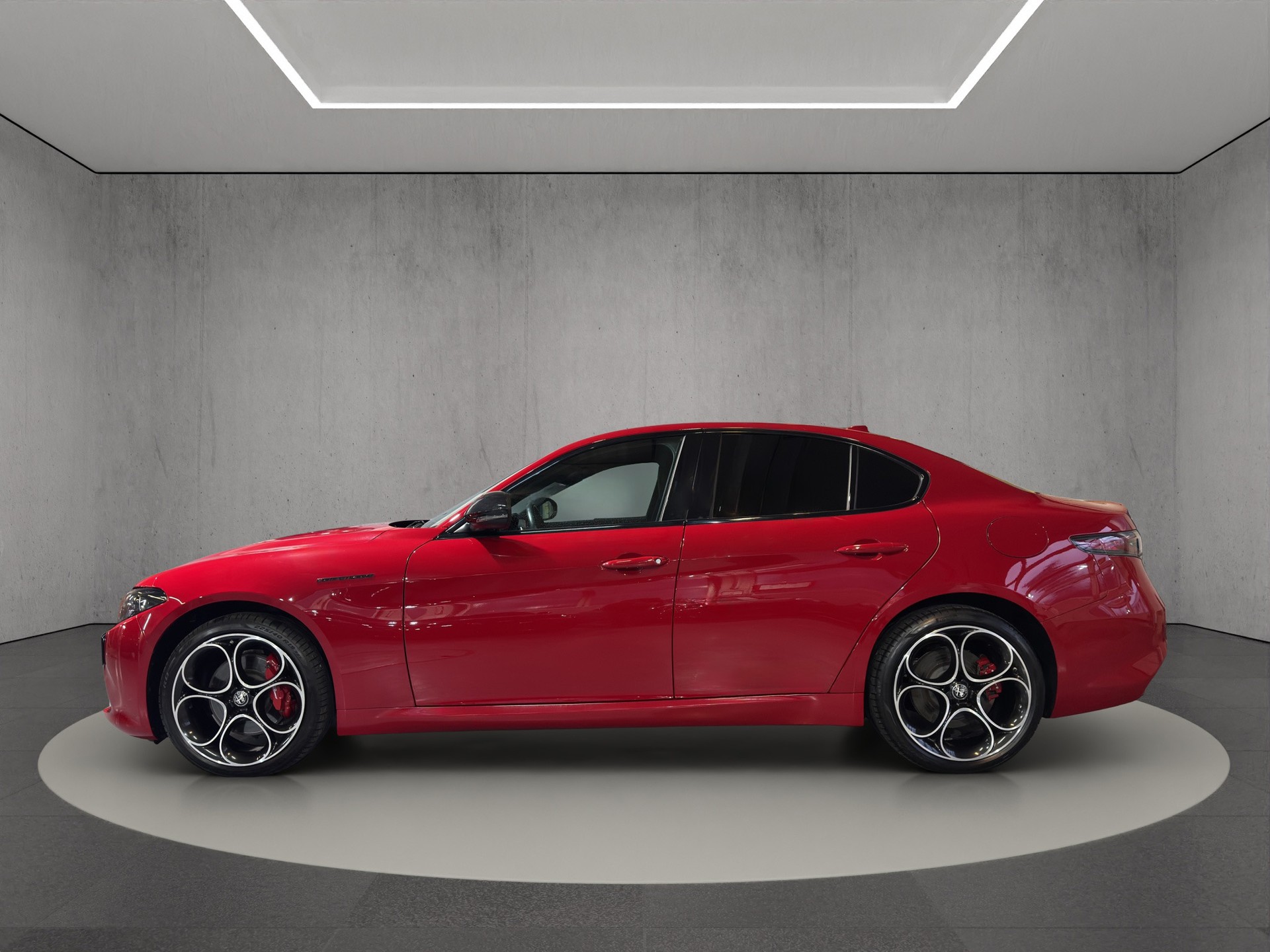 ALFA ROMEO Giulia 2.0 Competizione Q4 AT8 "ADAS Pack"-showroom-element-2