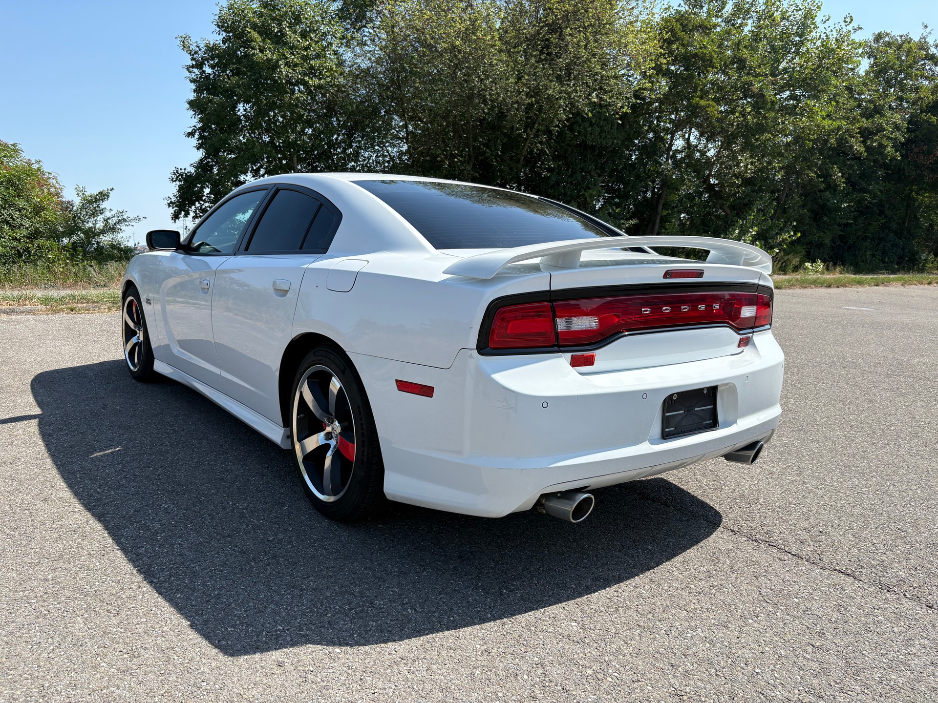 DODGE DODGE SRT-8-image-6