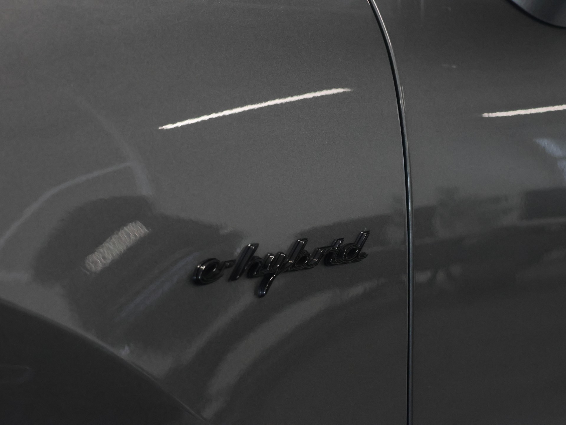 PORSCHE Cayenne Turbo Coupé S E-Hybrid *Bose* *Panoramadach* *Sitzheizung*-image-12