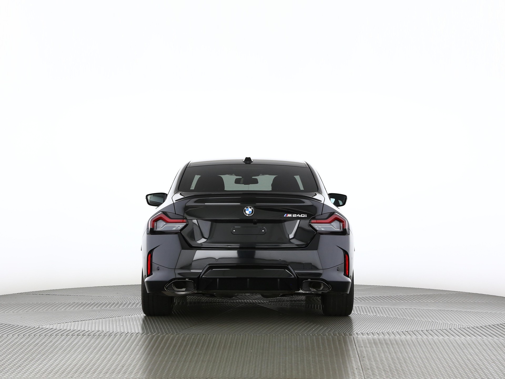 BMW M240i xDrive Coupé-image-6