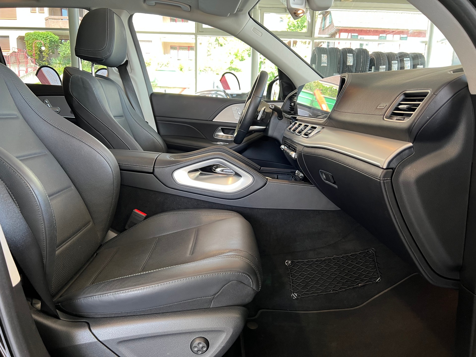 MERCEDES-BENZ GLE 450 4Matic AMG Line 9G-Tronic | CH | 7 Sitz | Airmatic | Night | Panorama | AHK |-image-24