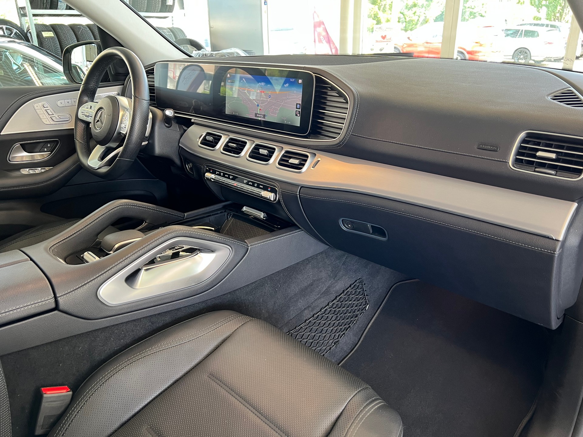 MERCEDES-BENZ GLE 450 4Matic AMG Line 9G-Tronic | CH | 7 Sitz | Airmatic | Night | Panorama | AHK |-image-23