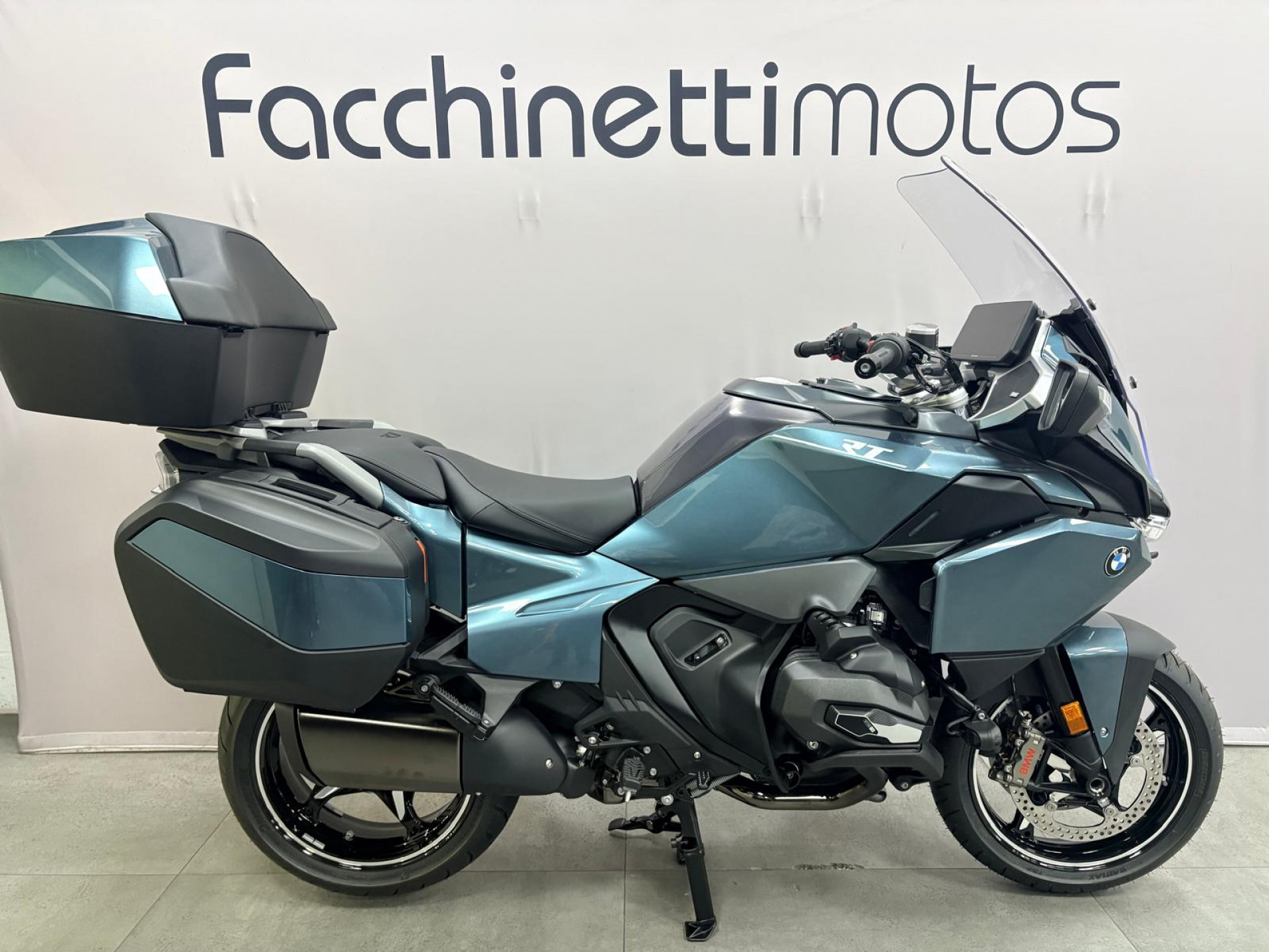 BMW R 1300 RT leasing préférentiel à 3.9 %, roulez en R 1300 RT-image-0
