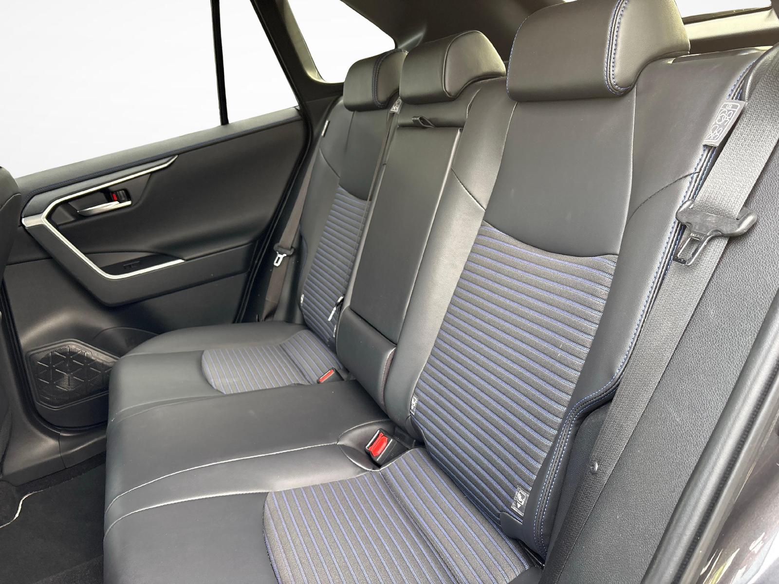 TOYOTA RAV4 2.5 HEV Style-image-10