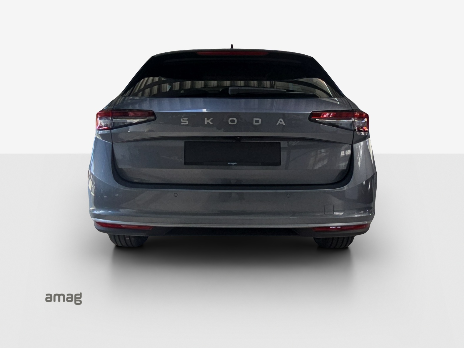 SKODA Superb Combi 2.0 TDi L&K 4x4 DSG-showroom-element-3