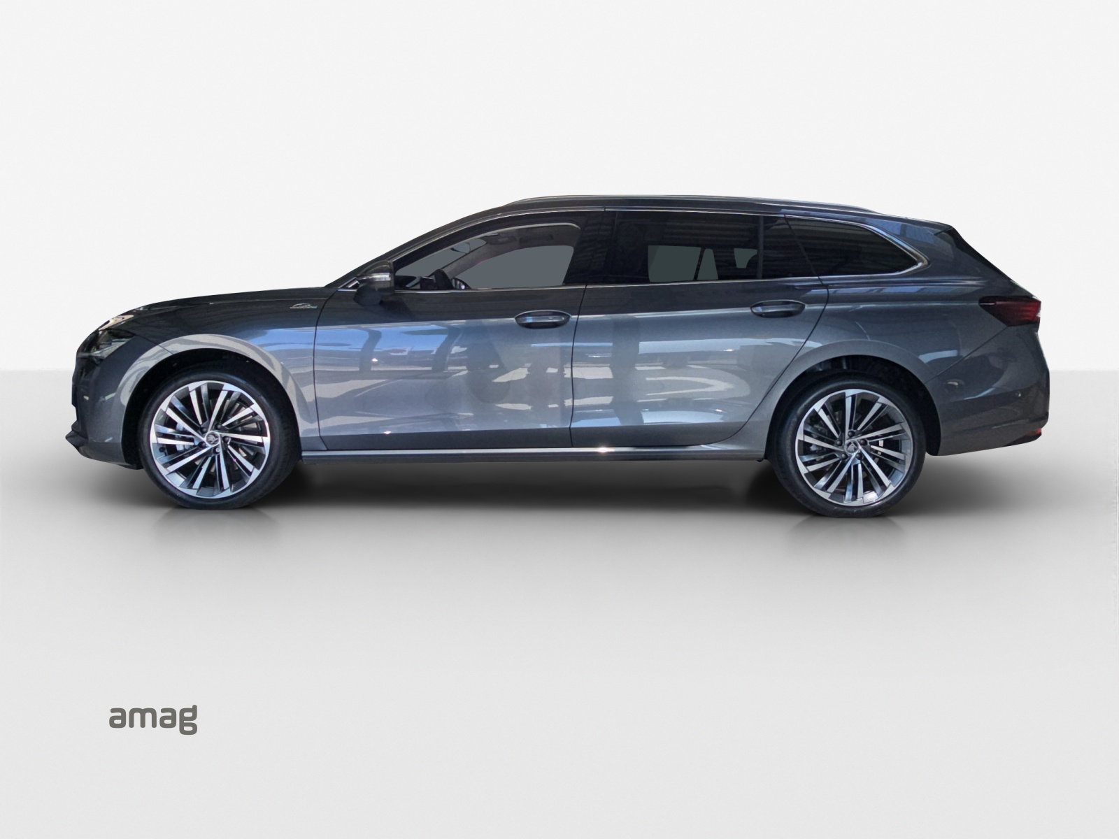 SKODA Superb Combi 2.0 TDi L&K 4x4 DSG-showroom-element-1