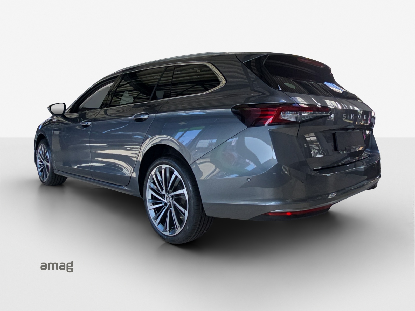 SKODA Superb Combi 2.0 TDi L&K 4x4 DSG-showroom-element-2
