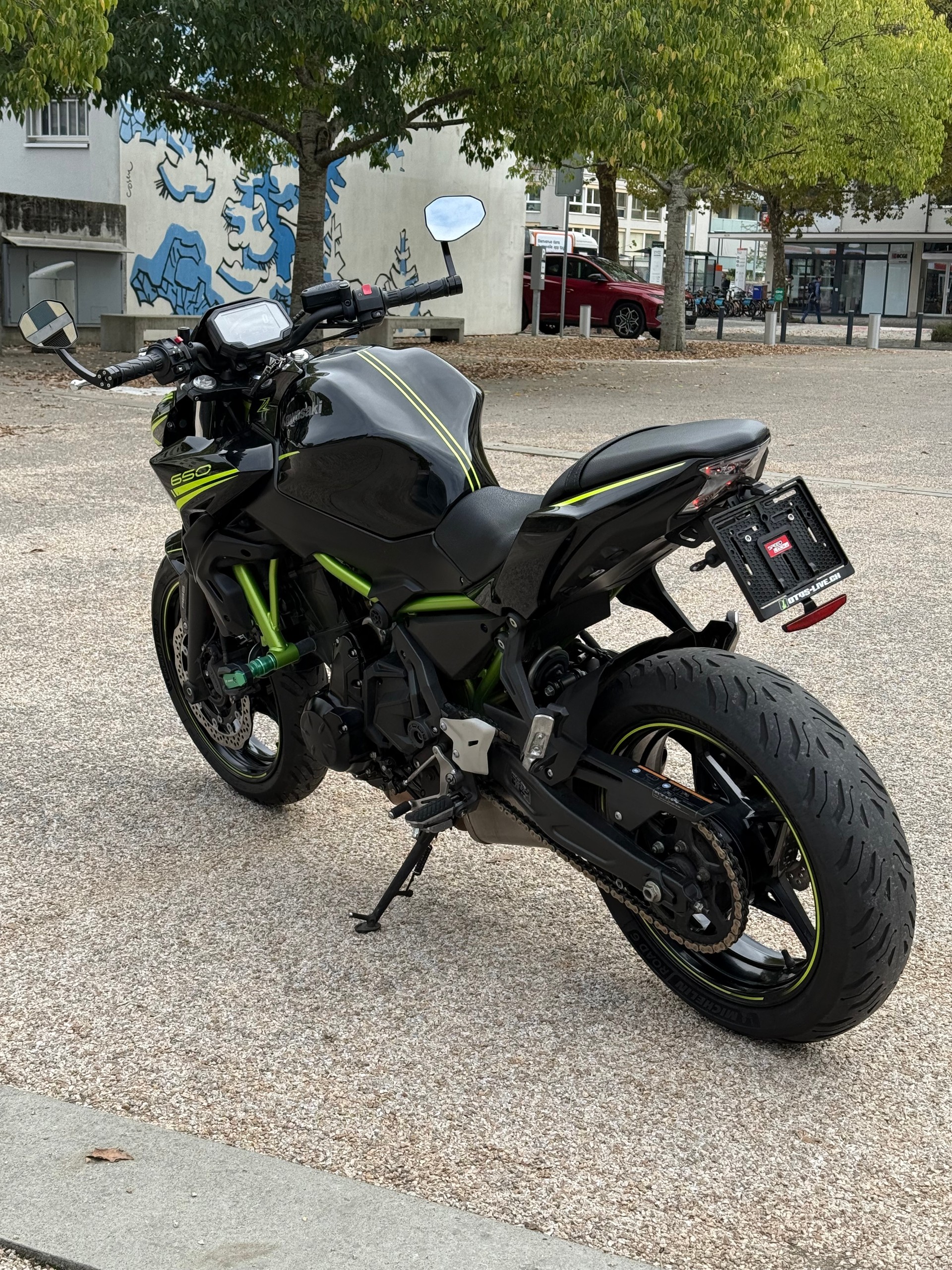 KAWASAKI Z 650-image-6