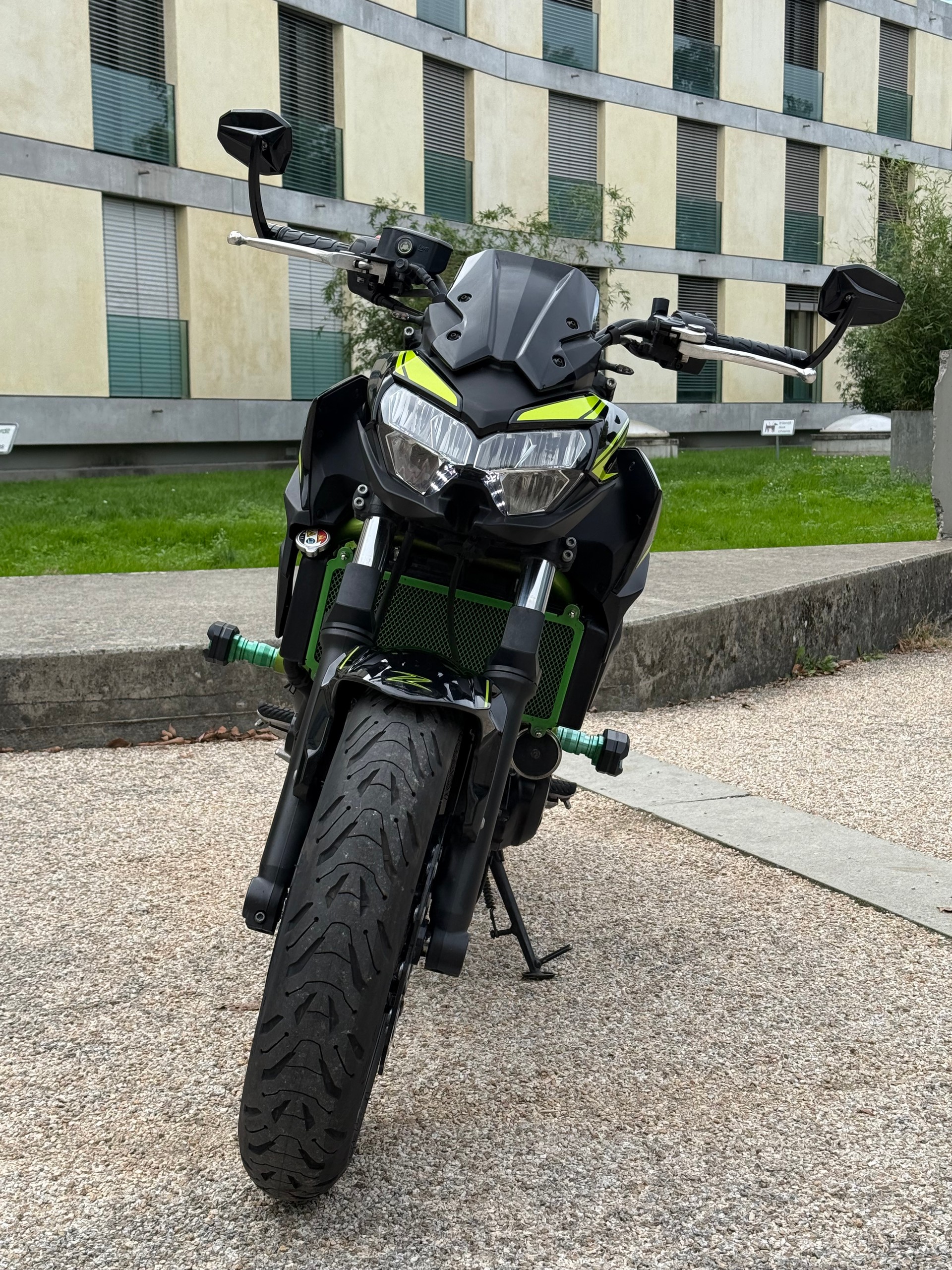 KAWASAKI Z 650-image-1