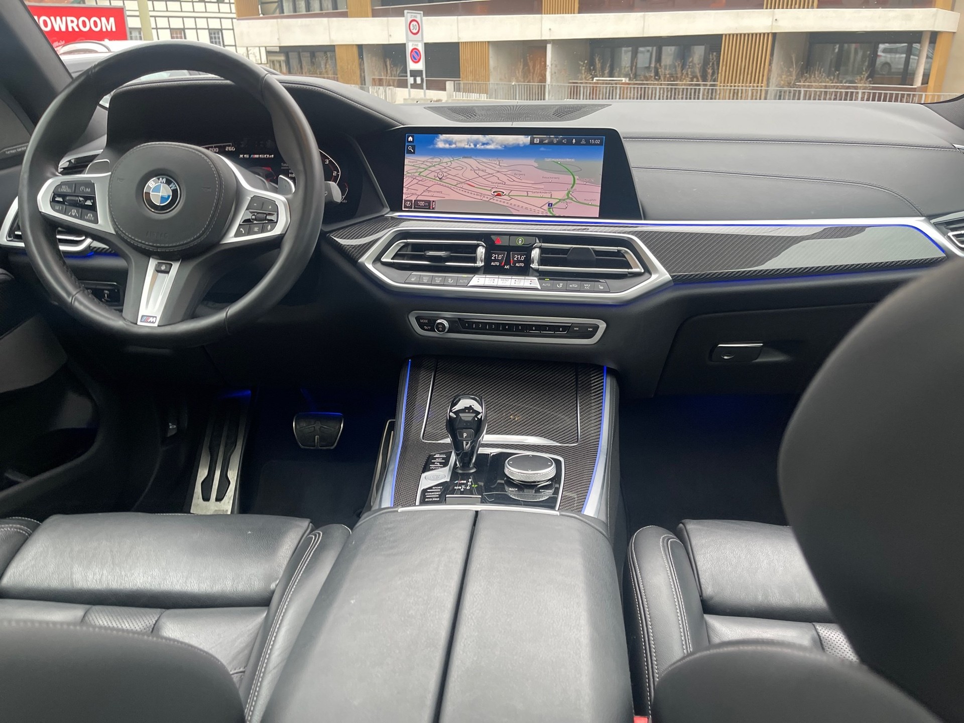 BMW X5 xDrive M50d Steptronic-image-11
