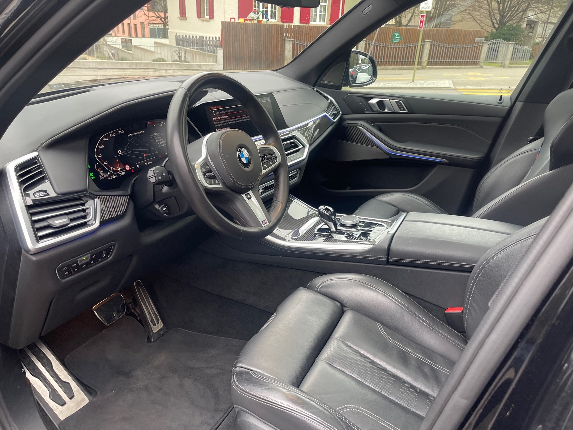 BMW X5 xDrive M50d Steptronic-image-4